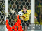 Fussball Uefa-Cup: Dortmund - Wien, Zweikampf, Tor RICKEN