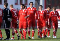 Fussball 1. Bundesliga : Hamit Altintop mit Luca Toni (v. li., FCB)