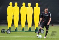 Fussball 1. Bundesliga: Abschluss Training beim FC Bayern Muenchen