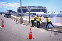 Fussball FIFA WM 2026; Asphaltarbeiten am WM Stadion, New York / New Jersey Stadium