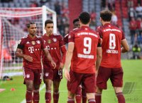 Fussball 1. Bundesliga Saison 21/22: FC Bayern Muenchen -  1. FC Koeln