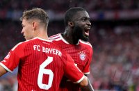 Fussball  1. Bundesliga 26/27 FC Bayern Muenchen - VfB Stuttgart