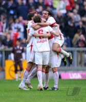 Fussball 1. Bundesliga: Georg Niedermeier, Cristian Molinaro (v. li., VfB Stuttgart)