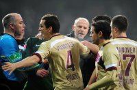 Fussball: 1. Bundesliga Saison 2010/2011: Werder Bremen - Hannover 96