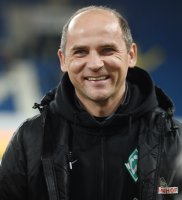 Fussball  1. Bundesliga  14/15: Trainer Viktor Skripnik (SV Werder Bremen)