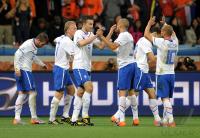 FUSSBALL WM 2010, VORRUNDE:  Kamerun - Holland