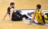 Basketball 2. Bundesliga 2020/2021: Tigers Tuebingen -  Science City Jena