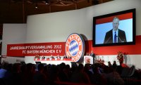 Fussball 1. Bundesliga : Jahreshauptversammlung FC Bayern Muenchen