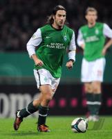 FUSSBALL, DFB POKAL, ACHTELFINALE: WERDER, FRINGS Einzelaktion