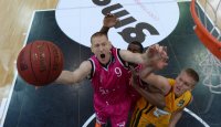 Basketball 1. Bundesliga 13/14:  Walter Tigers Tuebingen - Telekom Baskets Bonn