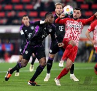 Fussball 1. Bundesliga 23/24: SC Freiburg - FC Bayern Muenchen