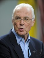 FUSSBALL CHL  Saison 10/11: Franz Beckenbauer