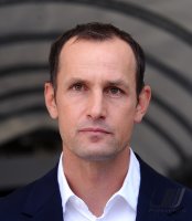 FUSSBALL, DFB Pokal 1. Hauptrunde:  Trainer Heiko Herrlich (Unterhaching)