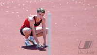 Leichtathletik: Hochspringen Lukas Gaertner (TV Rottenburg) trainiert im Rottenburger Hohenberstadion