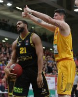 Basketball 1. Bundesliga 15/16 Hauptrunde: Walter Tigers Tuebingen - MHP RIESEN Ludwigsburg