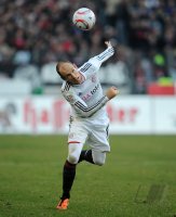 Fussball: 1. Bundesliga Saison 2010/2011: Bayern Muenchen, ROBBEN am Ball
