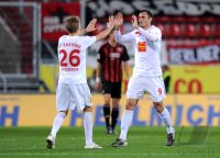 2. Fussball Bundesliga:  JUBEL Nils Petersen, Emil Jula (v. li., Cottbus)