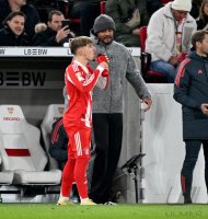 Fussball 1. Bundesliga  Saison  2025/2026  13. Spieltag 
VfB Stuttgart - FC Bayern Muenchen