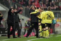 Fussball 1. Bundesliga 10/11: FC Bayern Muenchen - Borussia Dortmund