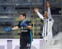 FUSSBALL INTERNATIONAL SERIE A 20/21: Cagliari Calcio  - Juventus Turin