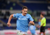 FUSSBALL International  SERIE A:  JUBEL Miroslav Klose (Lazio Rom)