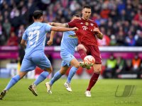 Fussball 1. Bundesliga Saison 21/22: FC Bayern Muenchen -  SC Freiburg