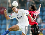 Fussball 1. Bundesliga: Bochum - Leverkusen, Zweikampf