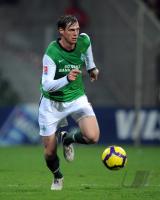 FUSSBALL, 1. BUNDESLIGA, 12. Spieltag: Werder Bremen, BOROWSKI Einzelaktion