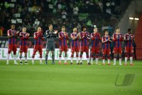Fussball, 1. Bundesliga  Saison 2014/2015: VfL Wolfsburg - FC Bayern Muenchen