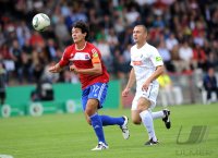 FUSSBALL, DFB Pokal 1. Hauptrunde:  SpVgg Unterhaching - SC Freiburg