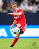 FUSSBALL, T-HOME CUP, BAYERN: LAHM EINZELAKTION