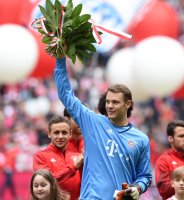 Fussball 1. Bundesliga Saison 14/15: Torwart Manuel Neuer (FC Bayern Muenchen)
