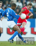 Fussball 1. Bundesliga: Bochum - Stuttgart, Zweikampf