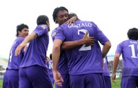 FUSSBALL SERIE A:    Jubel mit Cuadrado und  Gonzalo Rodriguez (v. li. AC Florenz)