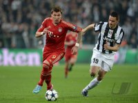 FUSSBALL INTERNATIONAL CHL VIERTELFINALE 12/13: Juventus Turin - FC Bayern Muenchen