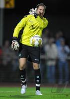 FUSSBALL 3. BUNDESLIGA: Bremen II, PELLATZ