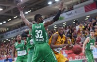 Basketball 1. Bundesliga 14/15 Hauptrunde:  Walter Tigers Tuebingen - TBB Trier