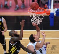 Basketball 1. Bundesliga 17/18 Testspiel:  Walter Tigers Tuebingen - Fribourg Olympic