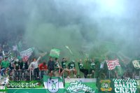 FUSSBALL  DFB Pokal 1. Hauptrunde 2011: Werder Fankurve im Nebel, Rauch