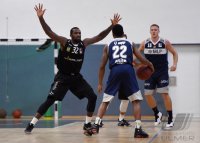 Basketball 1. Bundesliga 15/16  Testspiel Walter Tigers Tuebingen
