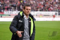 Fussball 1. Bundesliga Saison 14/15: Trainer Markus Weinzierl (FC Augsburg)
