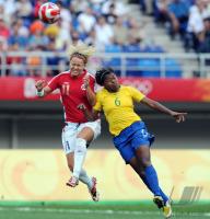 FUSSBALL  Olympia 2008   Viertelfinale Frauen Brasilien - Norwegen