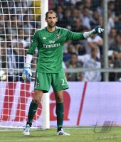 FUSSBALL Trofeo TIM Cup 2014:  Torwart Diego Lopez (AC Mailand)