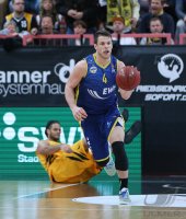 Basketball 1. Bundesliga 16/17 Hauptrunde: Walter Tigers Tuebingen -  s. Oliver Wuerzburg