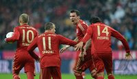 Fussball 1. Bundesliga, Saison 2012/2013:  FC Bayern Muenchen - Bayer 04 Leverkusen