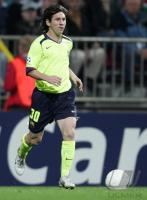 Fussball International UCL: Madrid, MESSI Einzelaktion am Ball