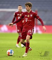 Fussball 1. Bundesliga Saison 21/22: FC Bayern Muenchen - 1. FSV Mainz 05