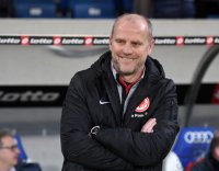 Fussball 1. Bundesliga Saison 14/15: Trainer Thomas Schaaf (Eintracht Frankfurt)