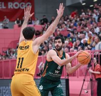 Basketball 2. Bundesliga 24/25: Tigers Tuebingen - VET-CONCEPT Gladiators Trier