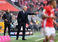 Fussball 1. Bundesliga Saison 2016/2017: FC Bayern Muenchen - Borussia Dortmund